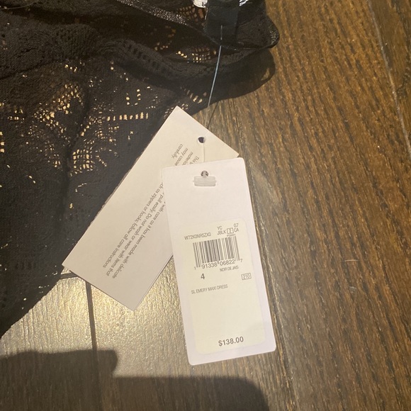 Guess lace dress - Picture 2 of 3